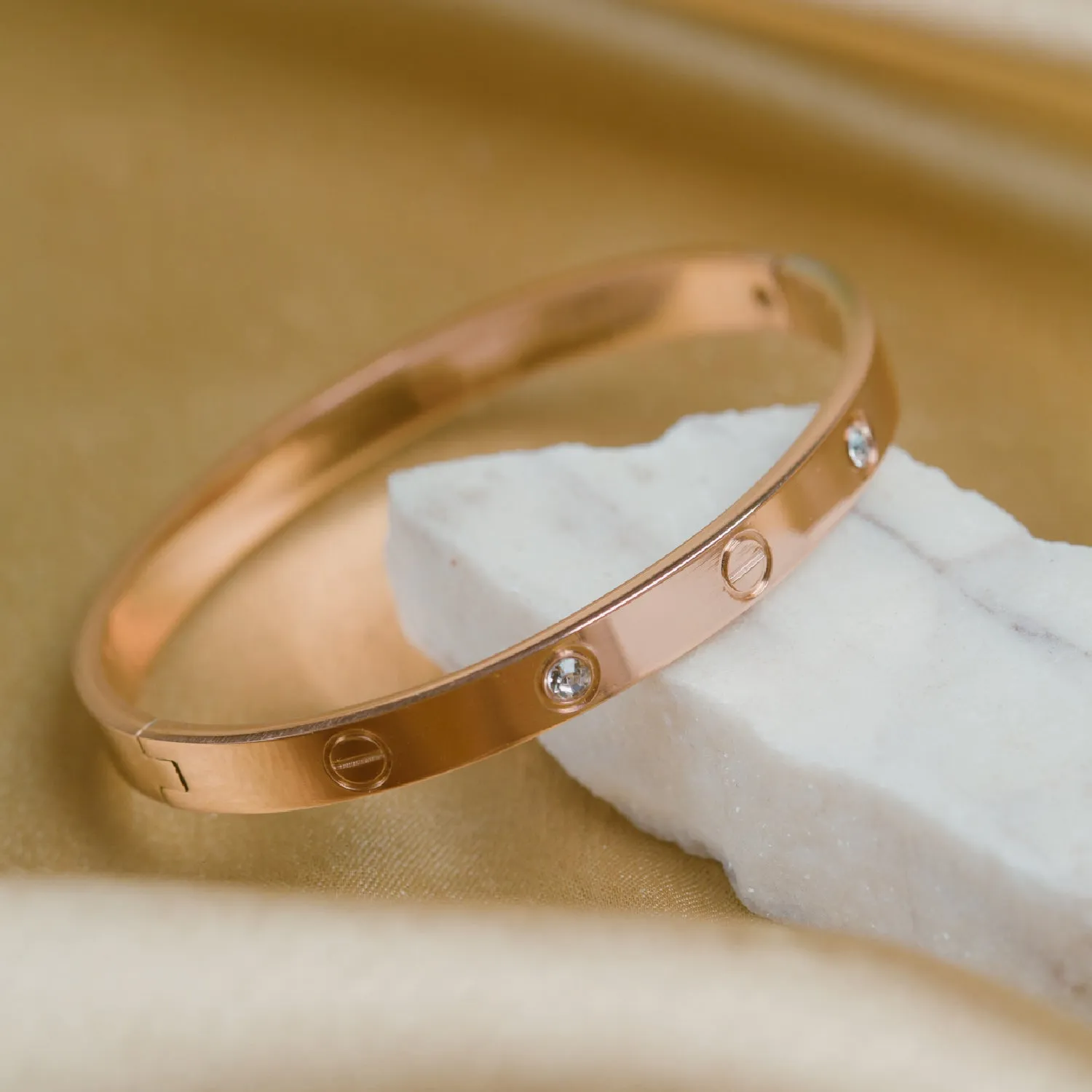 Artklim Rose Gold Bangle Bracelet