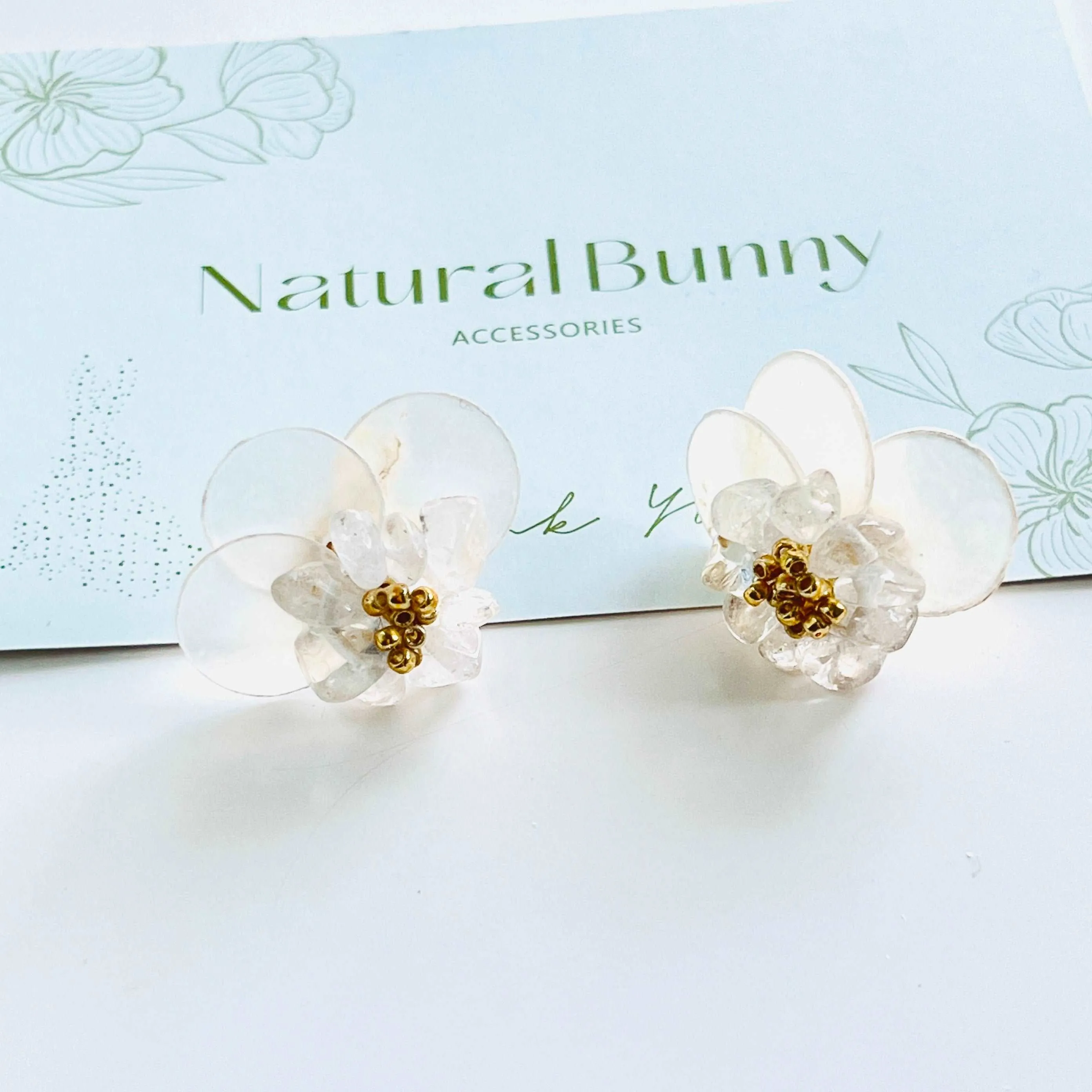 Cloud Flower Stud Earrings