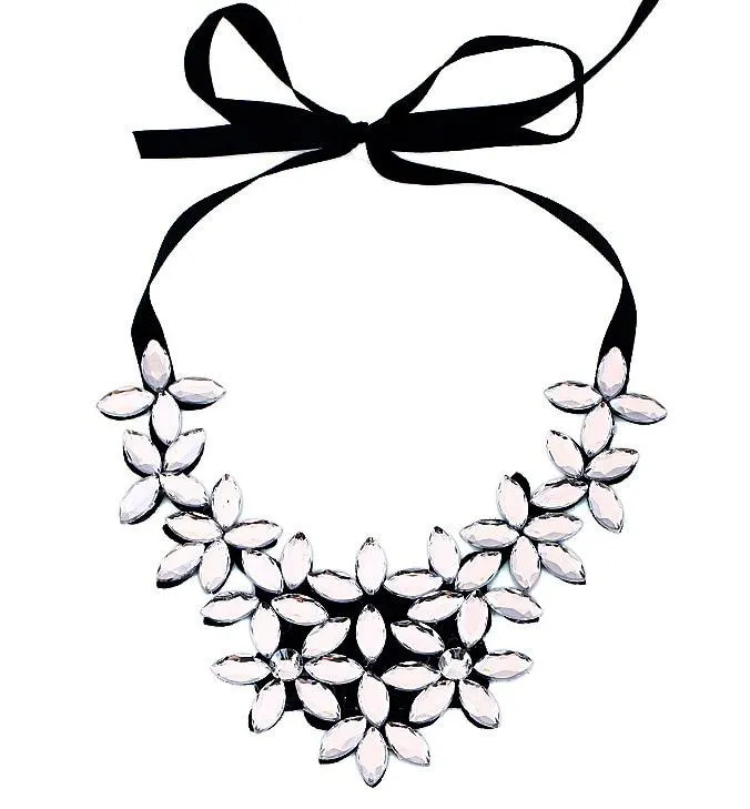 Crystal Flower Pendant Necklace - Ribbon Choker Collar for Women