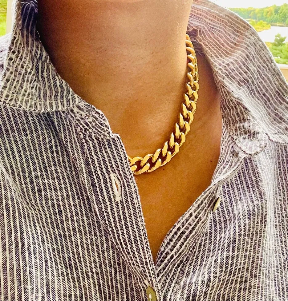 David Aubrey Gold Chunky Curb Chain Necklace 15"