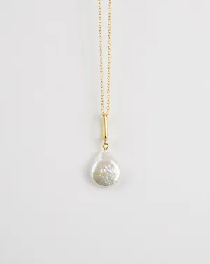 Exquisite Drop Pearl Necklace | Elegant Statement Jewelry