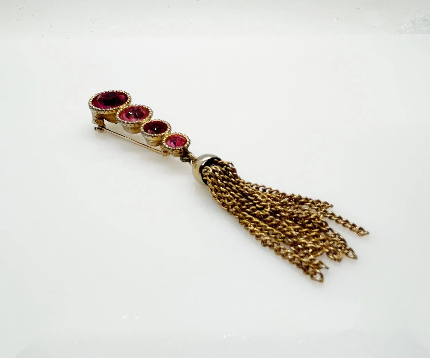 Luscious FuschiaVintage "Saucy" Sarah Coventry Brooch (1965)