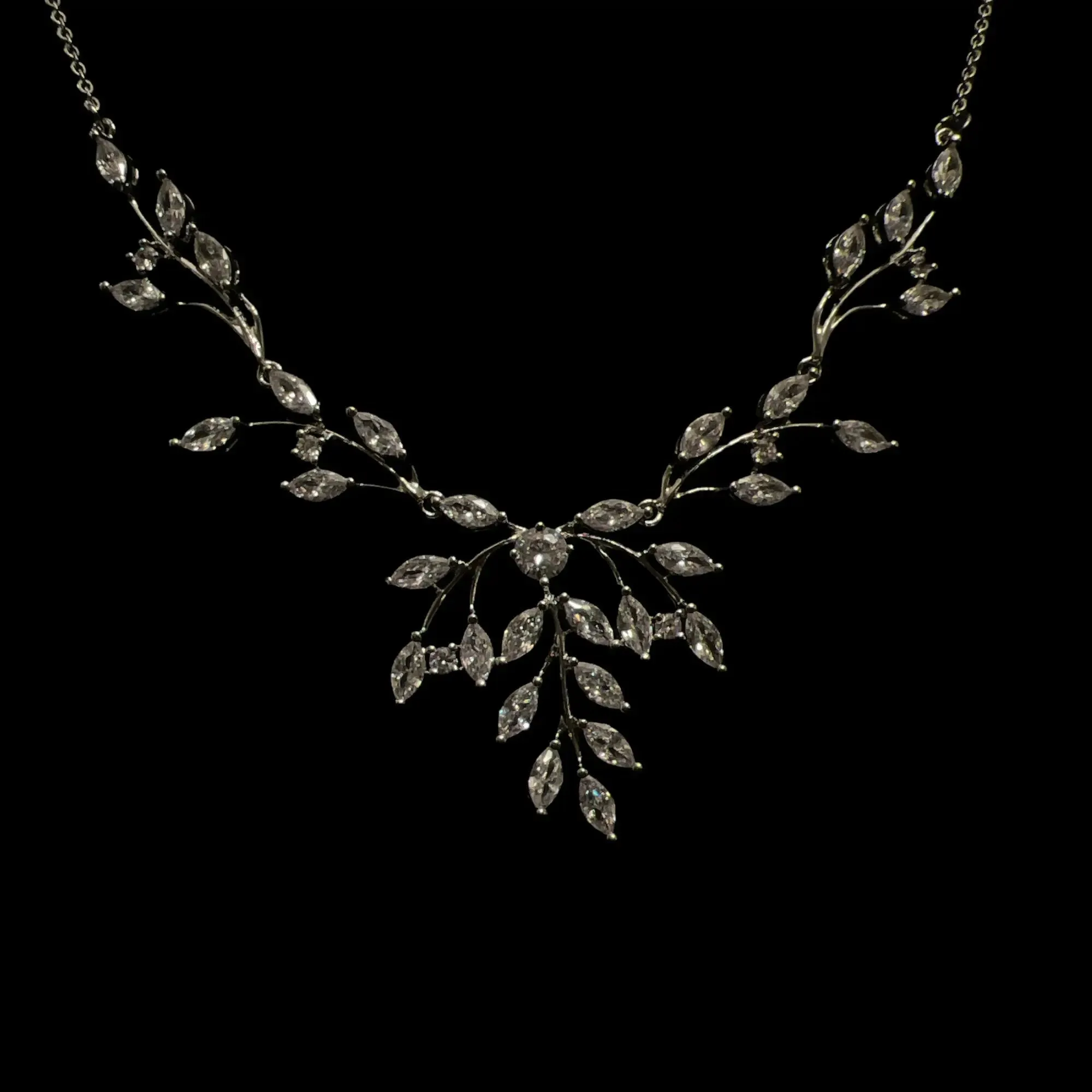 Luxury Leaf Statement Necklace | Crystal Jewelry Necklace and Earrings - Silver