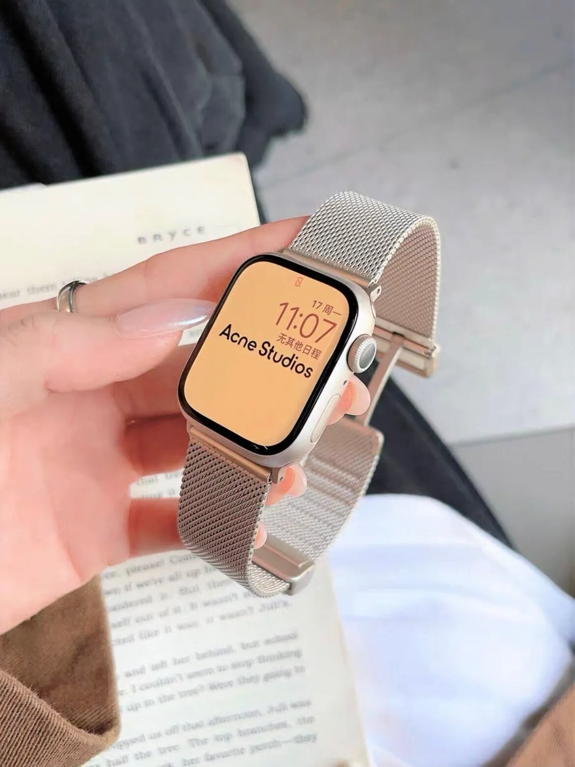 Minimalist Unisex Metal Sleek Bracelet Strap iWatch Band Series 1 2 3 4 5 6 7 8 9 Ultra Gen 38mm 40mm 41mm 42mm 44mm 45mm 49mm Apple Watch