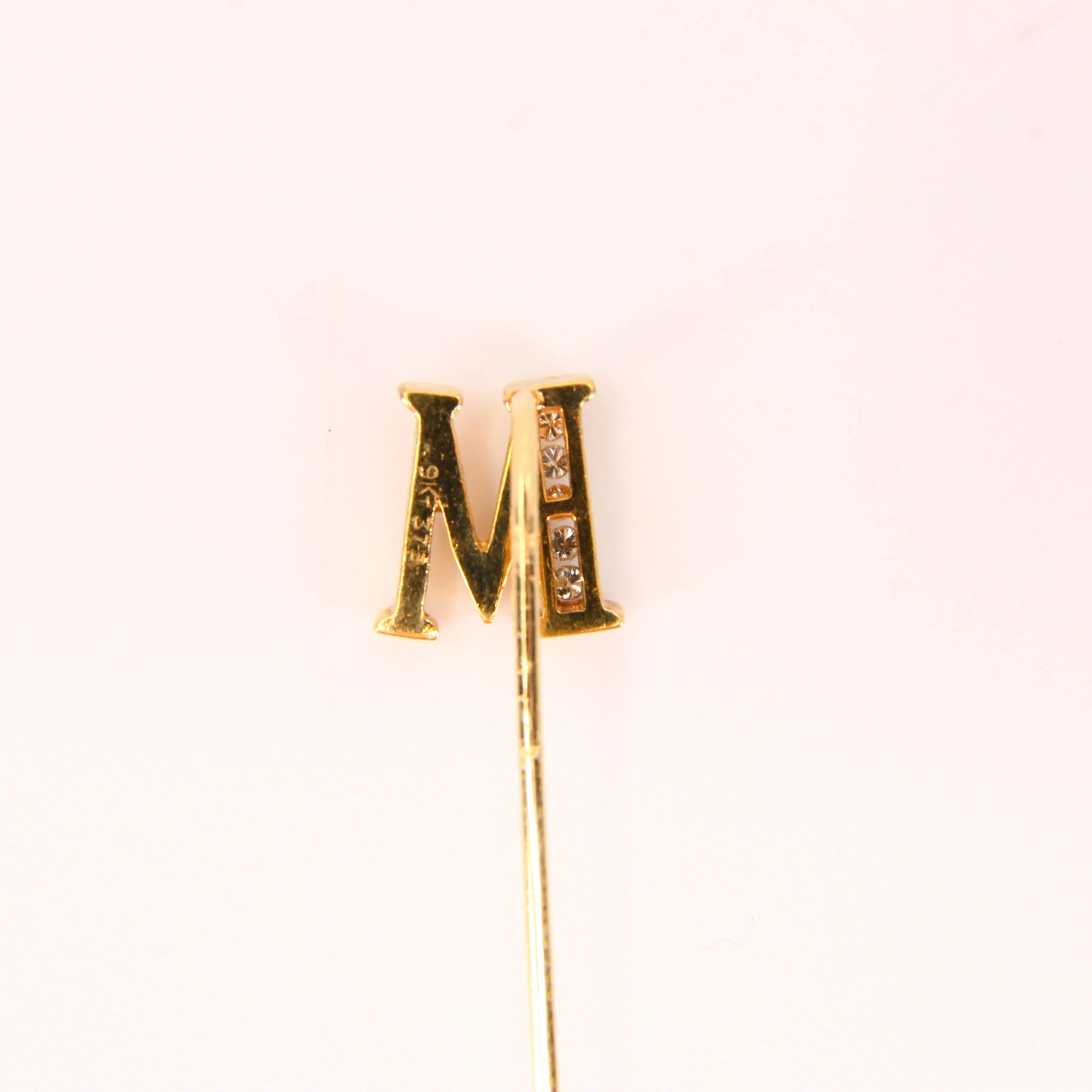 Vintage 9ct Diamond "Mum" M Pin Brooch 1975 Hallmarked Yellow Gold Boxed